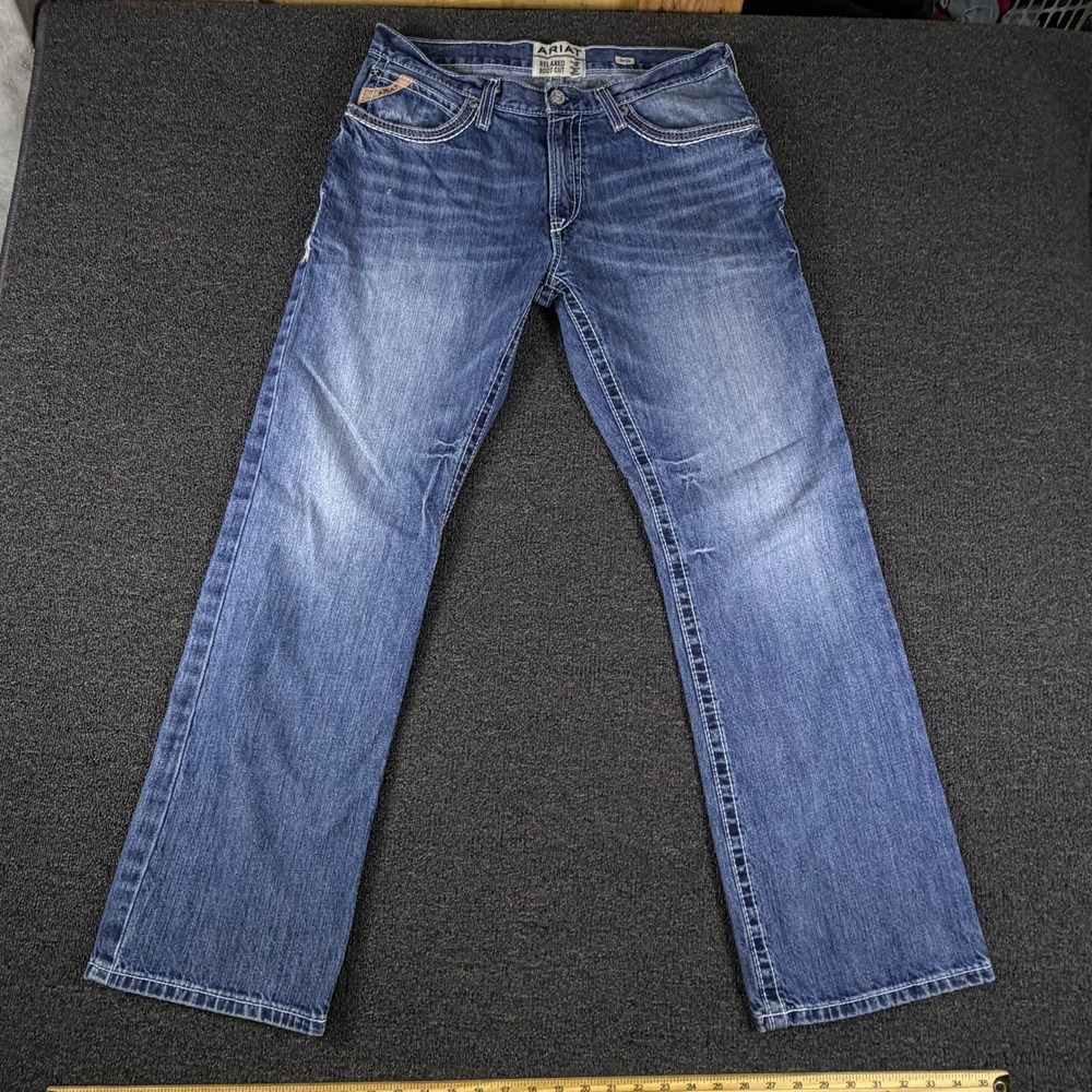 Ariat Jeans Mens Fits 34x32 M4 Coltrane Relaxed Boot Cut Medium Wash Durango EUC